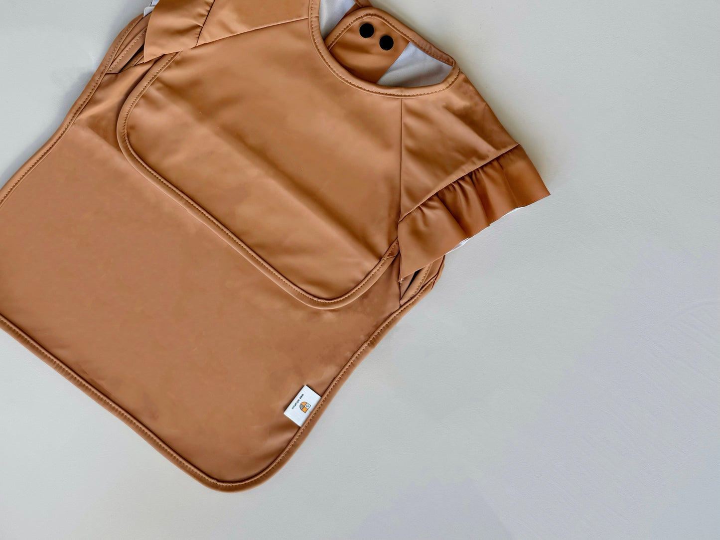 SHORT SLEEVE WATERPROOF BIB - Small Ruffle