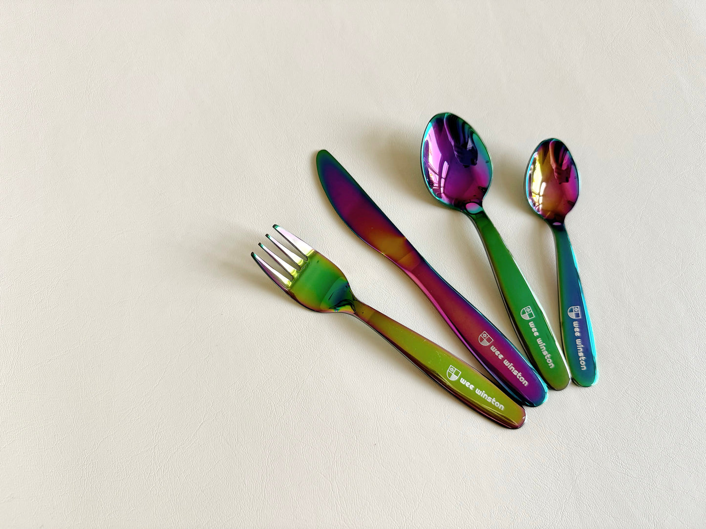 THE UTENSIL SET